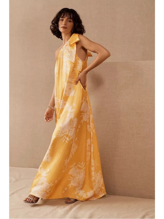 Function & Fringe Édit | - Picture 1 of 3